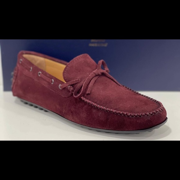 Burgundy red suede moccasin- made in Italy 
Rubber sole with traction